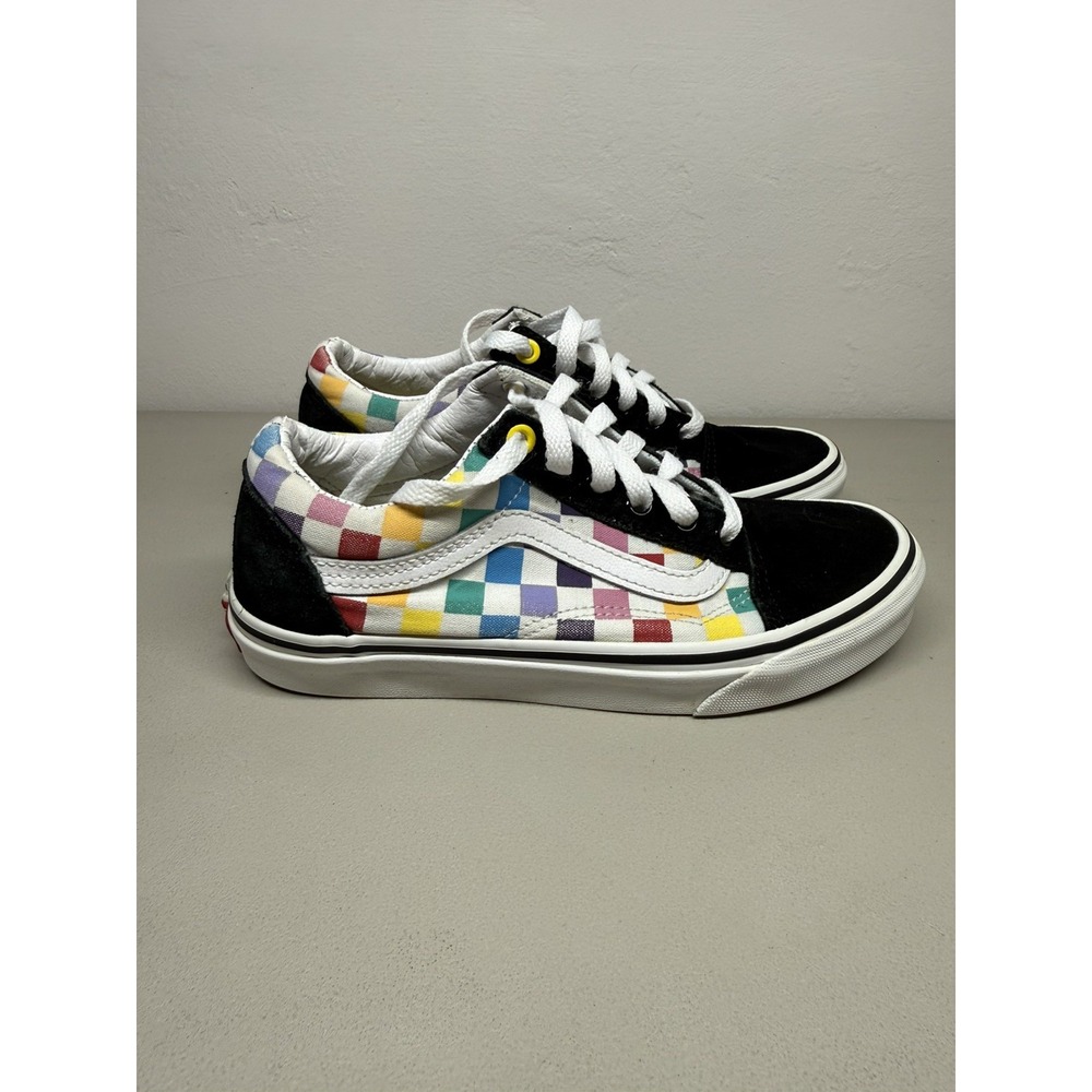 VANS Old Skool Rainbow Checkerboard Lace Up Shoe Mens 5 Womens 6.5